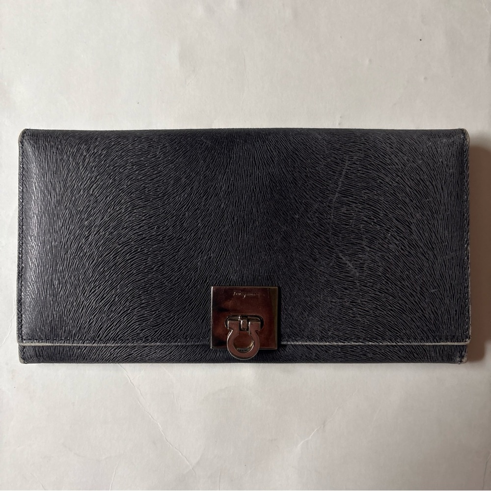 Salvatore Ferragamo Leather Long Wallet Textured Aged With Coin Pouch AUTHENTIC